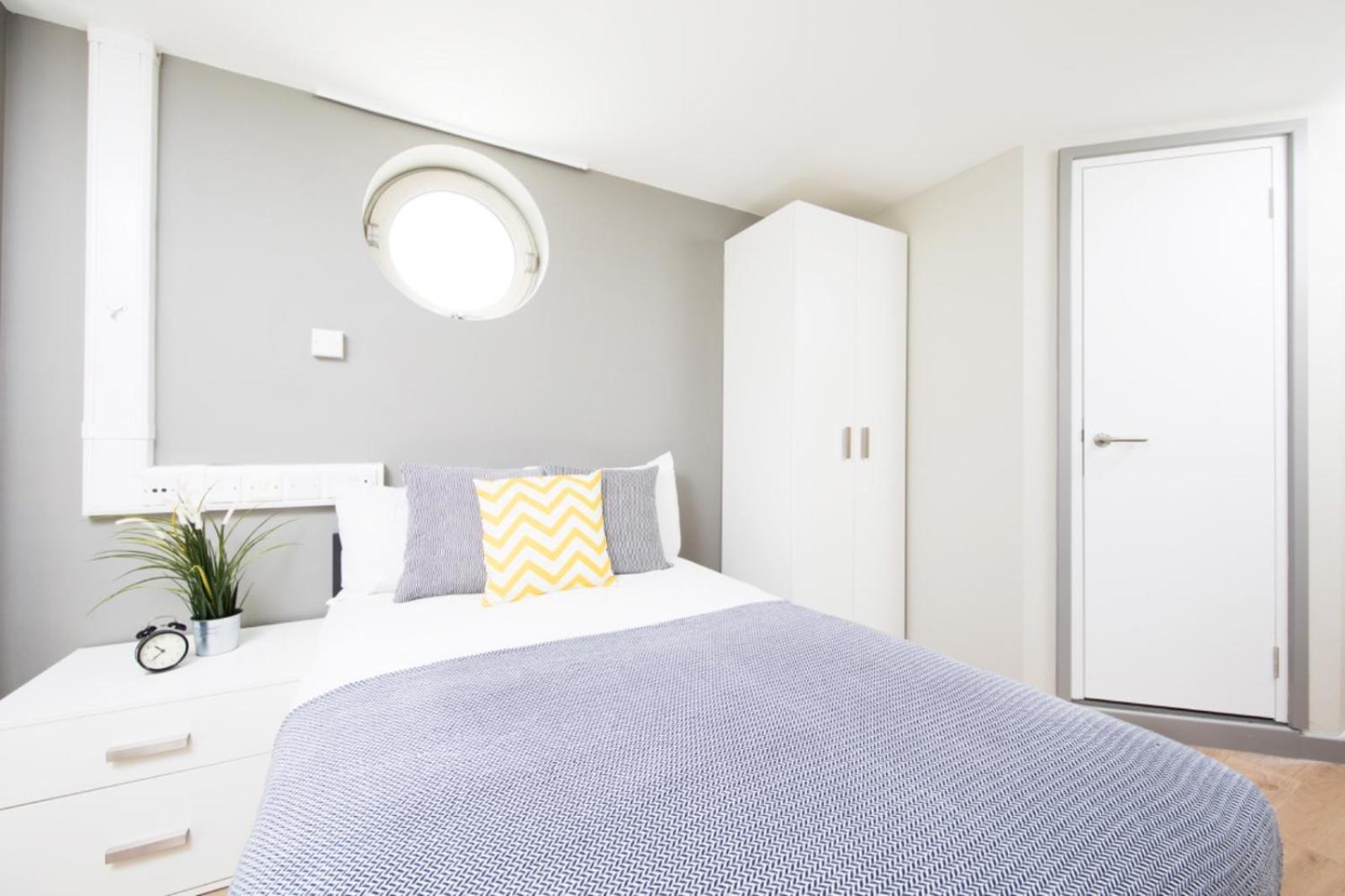 Student Only, Ensuite In A At Hospedagem domiciliar Londres